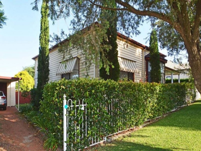 35 Harris Street, Cessnock NSW 2325