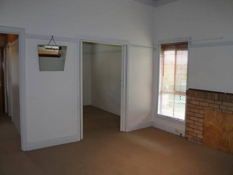 120 Harle Street, Abermain NSW 2326