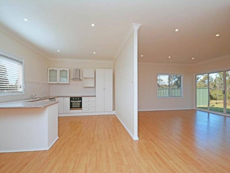 6A Lake Road, Kearsley NSW 2325