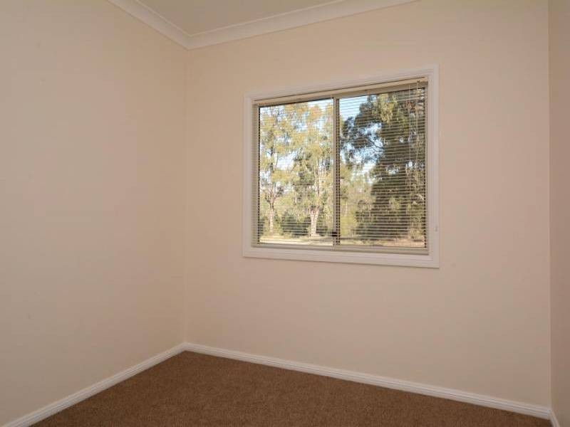 6A Lake Road, Kearsley NSW 2325