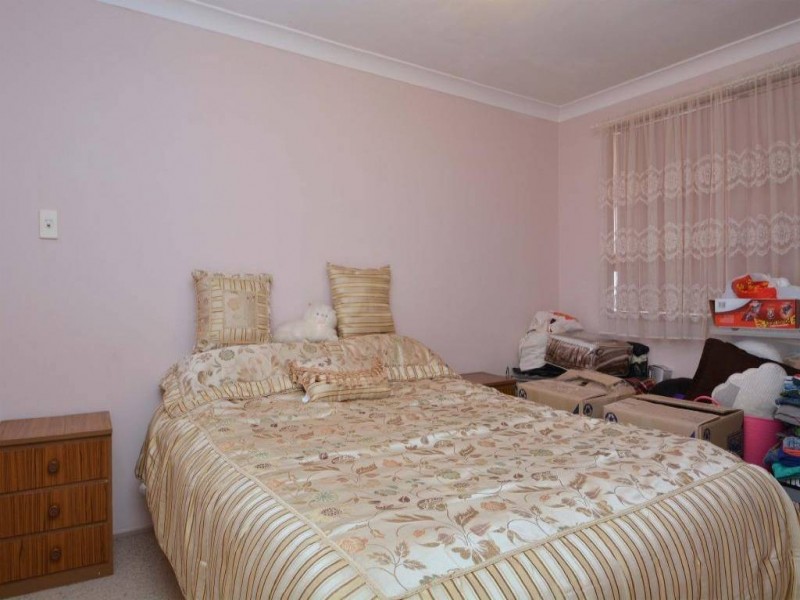 2/27A Stephen Street, Cessnock NSW 2325