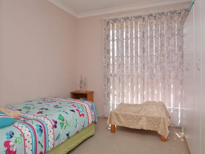 2/27A Stephen Street, Cessnock NSW 2325