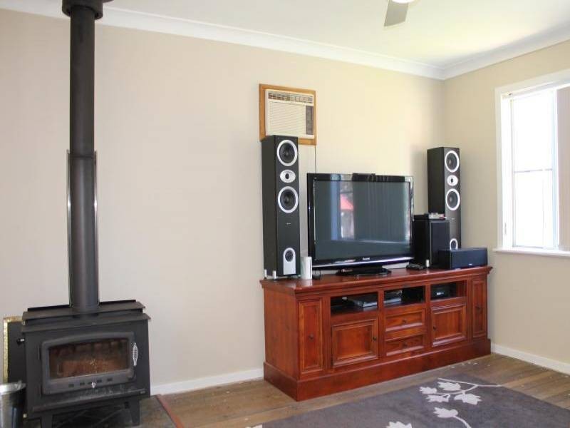 41 Main Road, Paxton NSW 2325