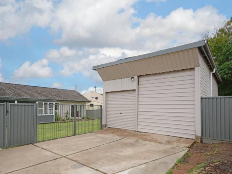 9 Myra Street, Cessnock NSW 2325