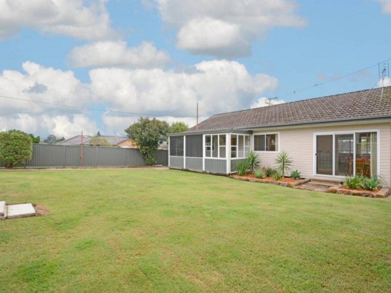 9 Myra Street, Cessnock NSW 2325