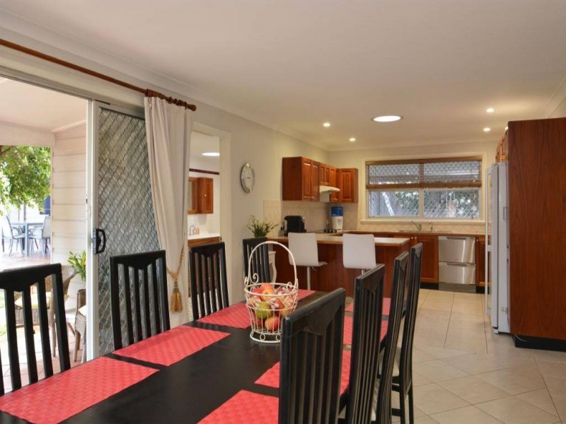 25 Love St, Cessnock NSW 2325