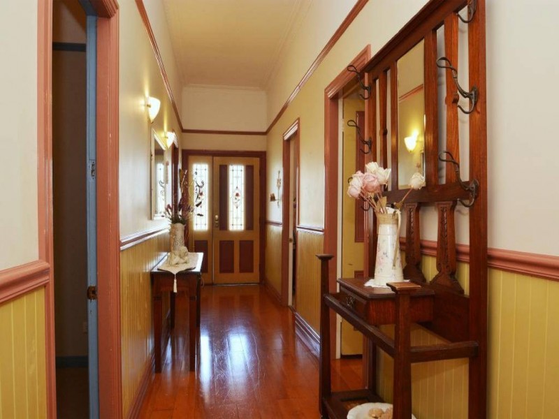 25 Love St, Cessnock NSW 2325