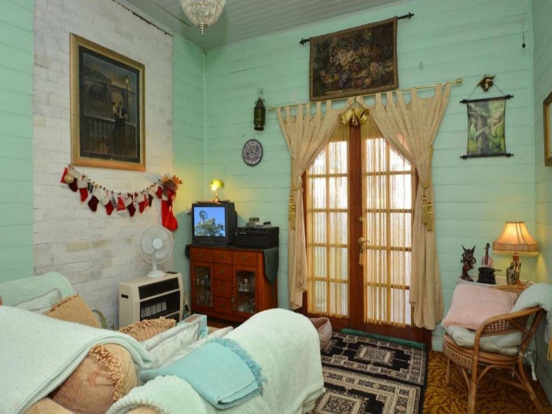 17 Hall Street, Weston NSW 2326