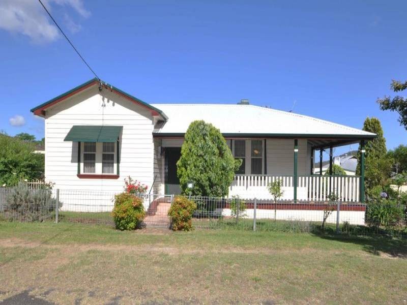 13-15 Rugby Street, Ellalong NSW 2325