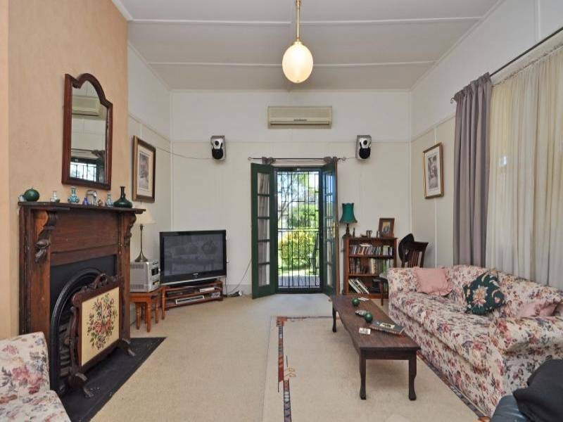 13-15 Rugby Street, Ellalong NSW 2325