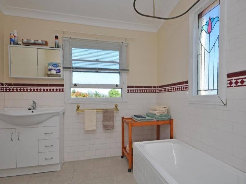 13-15 Rugby Street, Ellalong NSW 2325