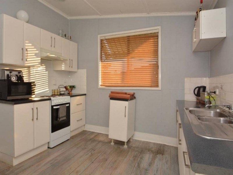 14 Jurd Street, Cessnock NSW 2325