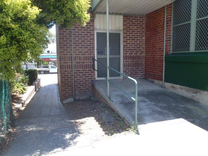 18 Vincent Street, Cessnock NSW 2325