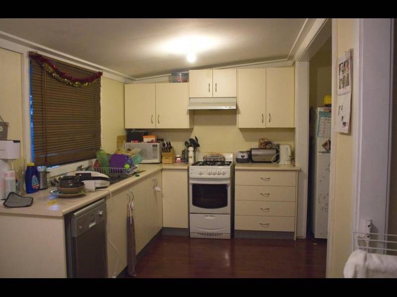 12 THIRD STREET, Weston NSW 2326