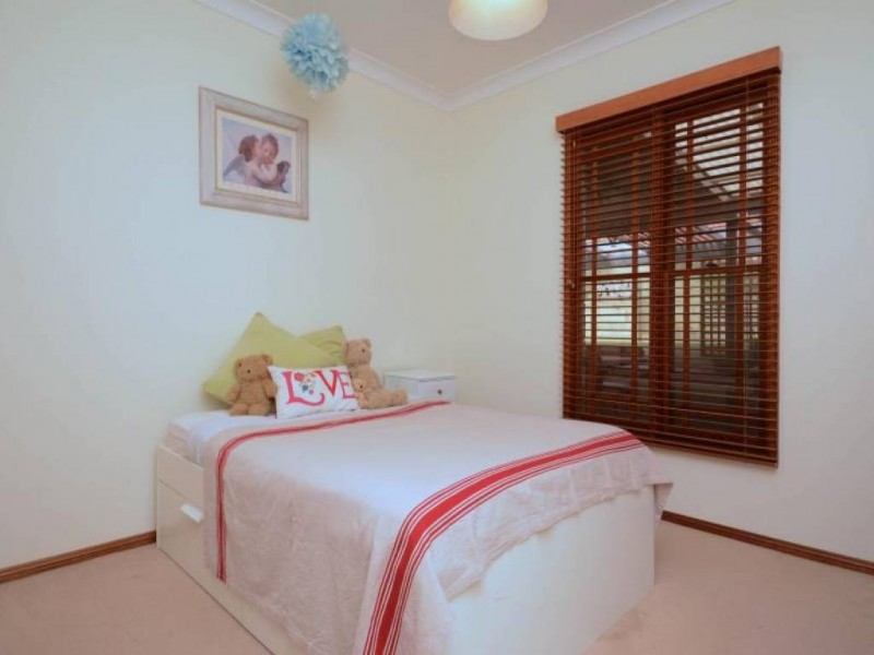 28 Campbell Street, Ellalong NSW 2325