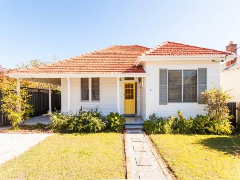 11 Elizabeth Street, Cessnock NSW 2325