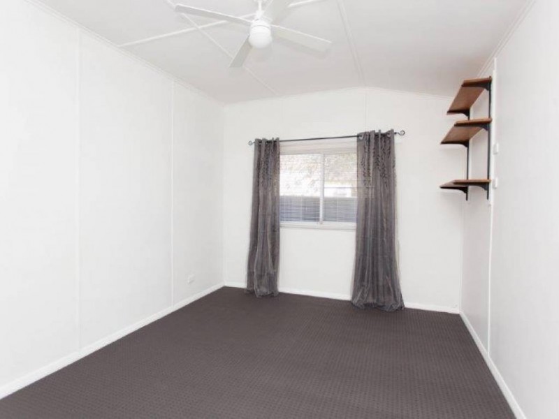 11 Elizabeth Street, Cessnock NSW 2325