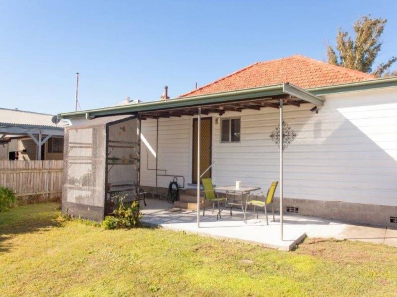 11 Elizabeth Street, Cessnock NSW 2325