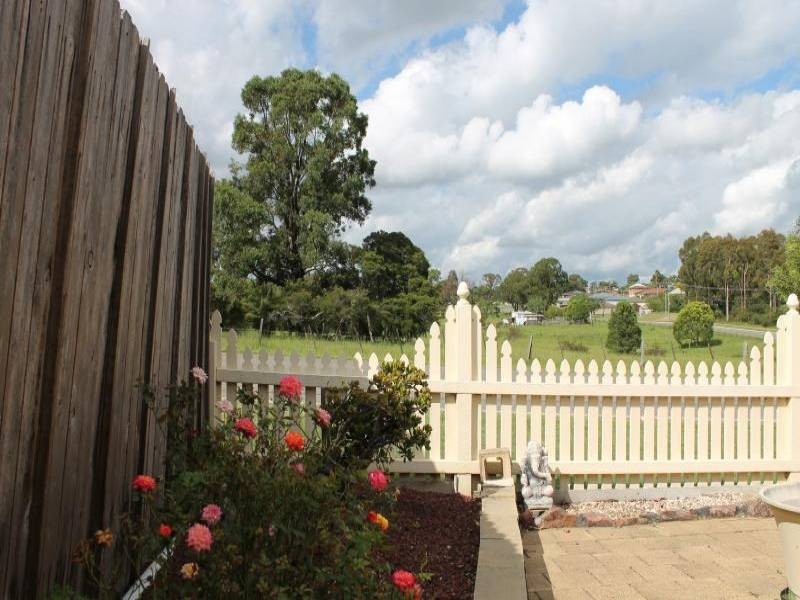 28 Neath Street, Cessnock NSW 2325