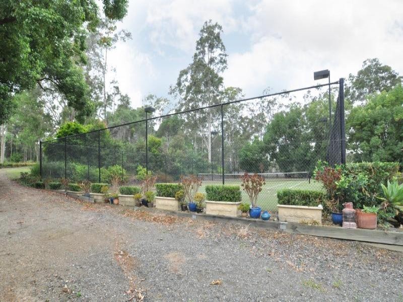 952 Wollombi Road, Millfield NSW 2325