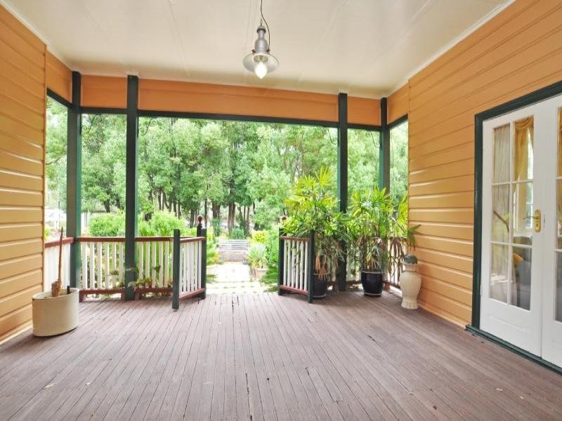 952 Wollombi Road, Millfield NSW 2325