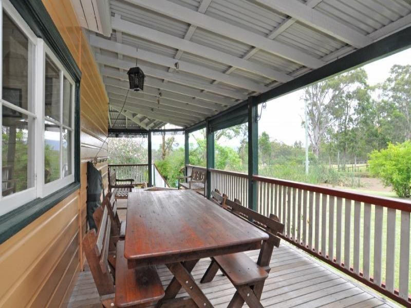 952 Wollombi Road, Millfield NSW 2325