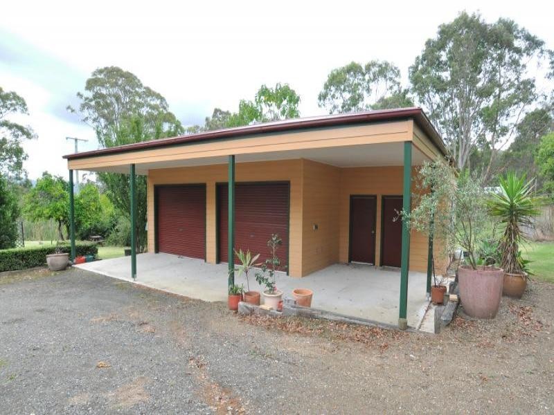 952 Wollombi Road, Millfield NSW 2325