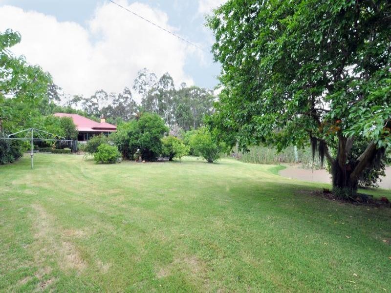 952 Wollombi Road, Millfield NSW 2325