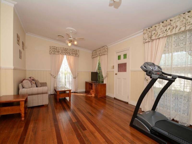 63 Wollombi Road, Cessnock NSW 2325