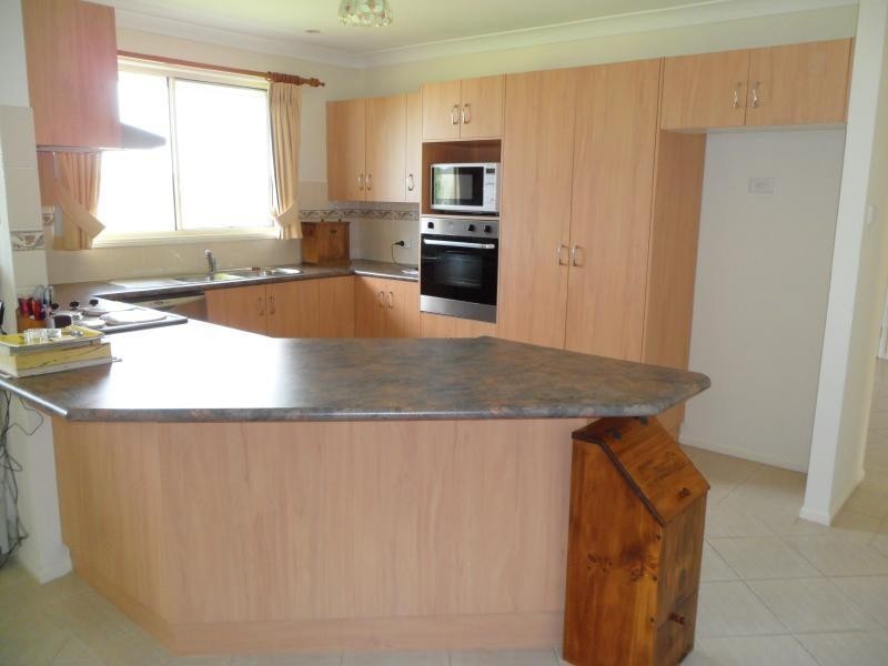 12 McKensey Street, Nulkaba NSW 2325