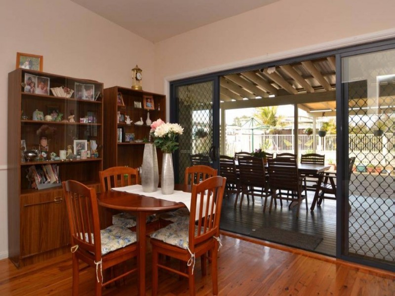 4 Sixth Street, Weston NSW 2326