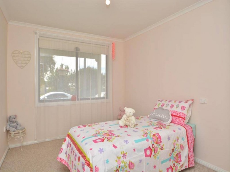 4 Sixth Street, Weston NSW 2326