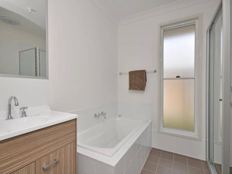 19 John Street, Ellalong NSW 2325