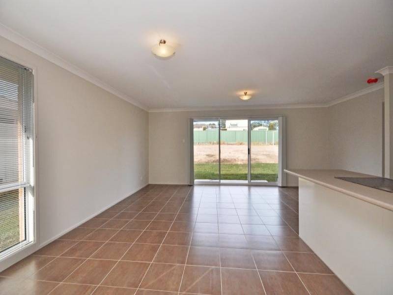 19 John Street, Ellalong NSW 2325