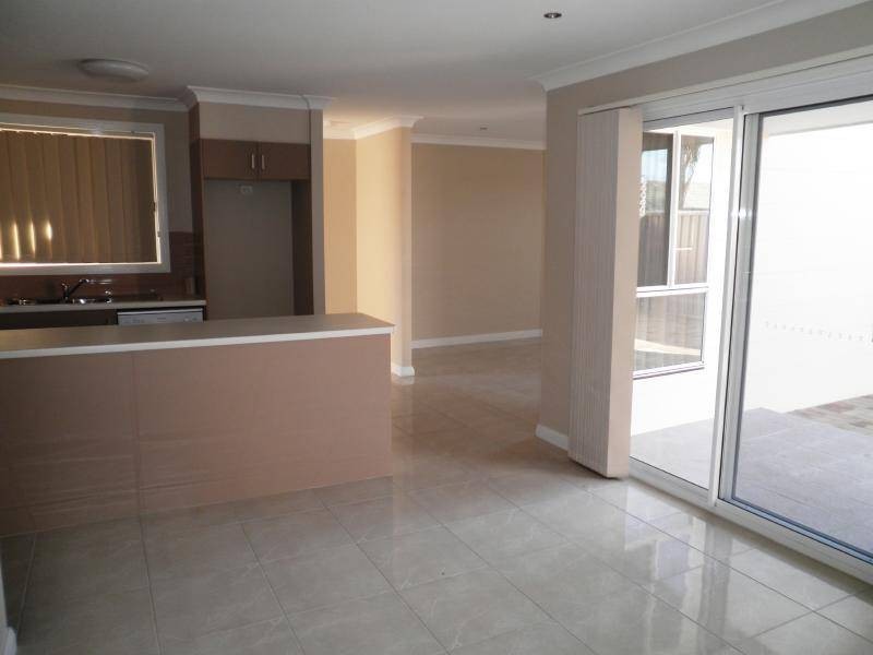 3/10 Carrol Avenue, Cessnock NSW 2325