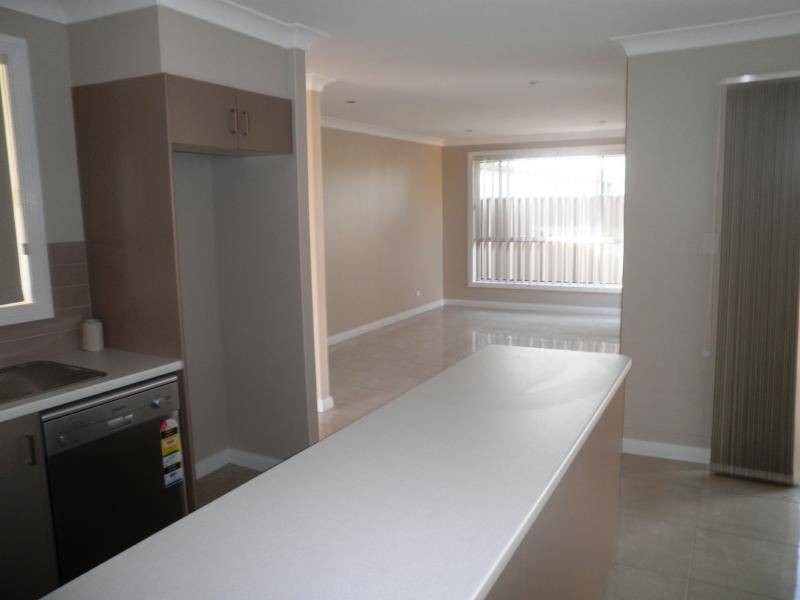 3/10 Carrol Avenue, Cessnock NSW 2325