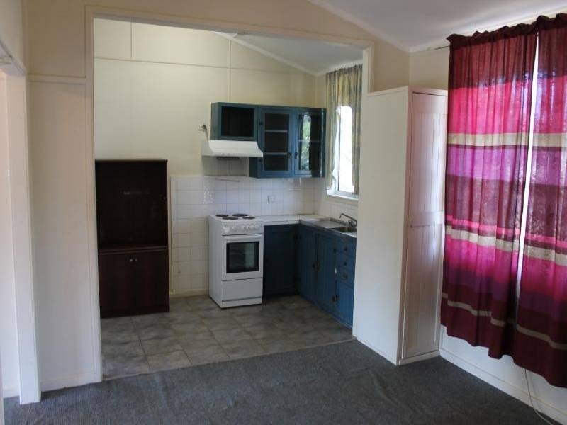 2 Nelson Street, Cessnock NSW 2325