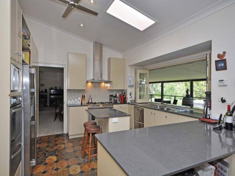 745 Lovedale Road, Lovedale NSW 2325