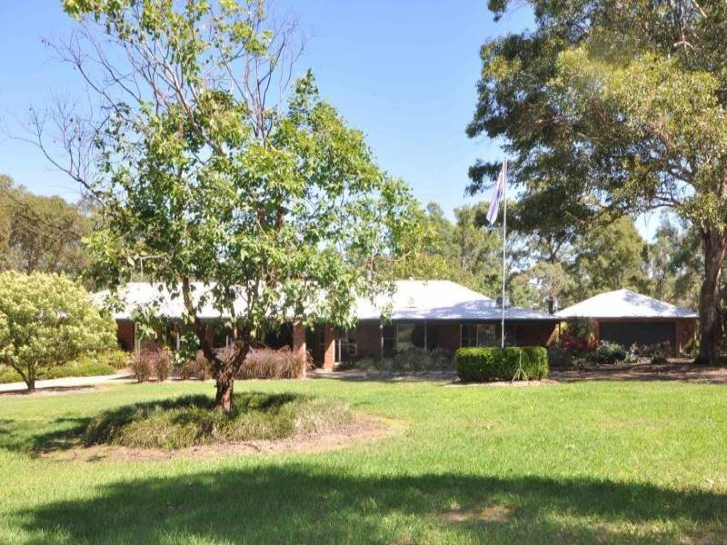 745 Lovedale Road, Lovedale NSW 2325