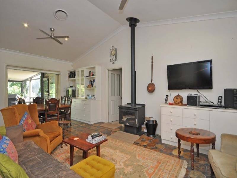 745 Lovedale Road, Lovedale NSW 2325