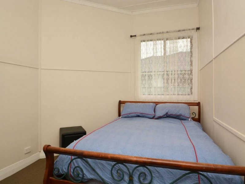 66 Anzac Avenue, Cessnock NSW 2325