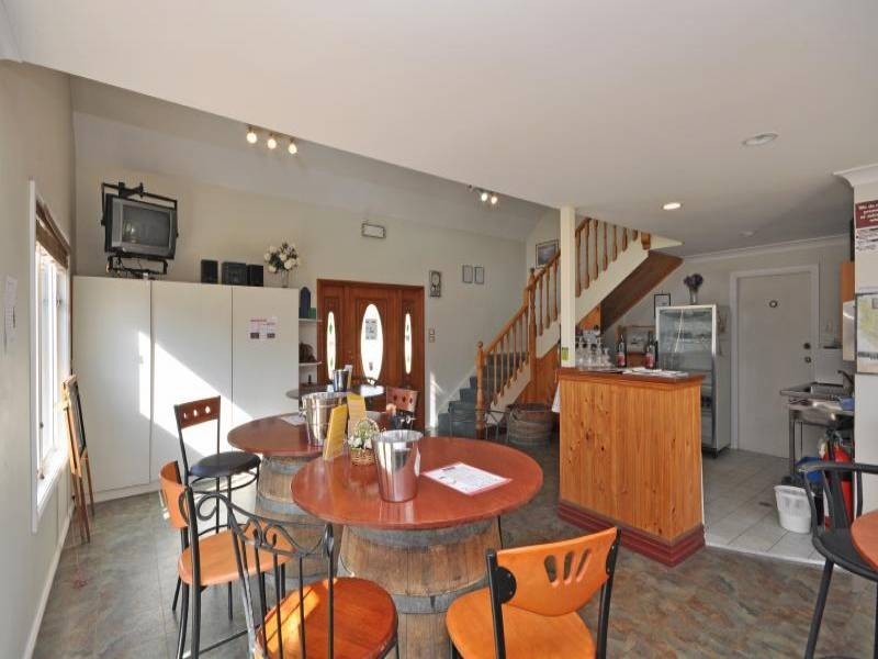 504 Wilderness Road, Rothbury NSW 2320