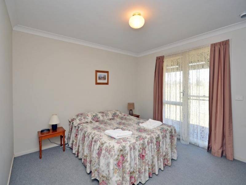 504 Wilderness Road, Rothbury NSW 2320