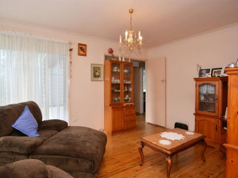 13 Burnett Street, Cessnock NSW 2325