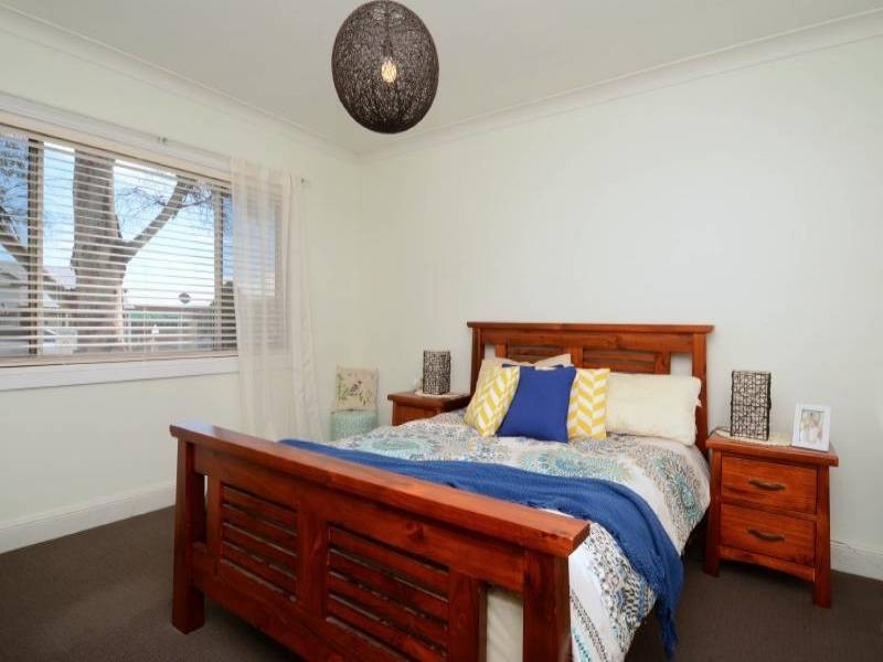 1 Moore Street, Cessnock NSW 2325