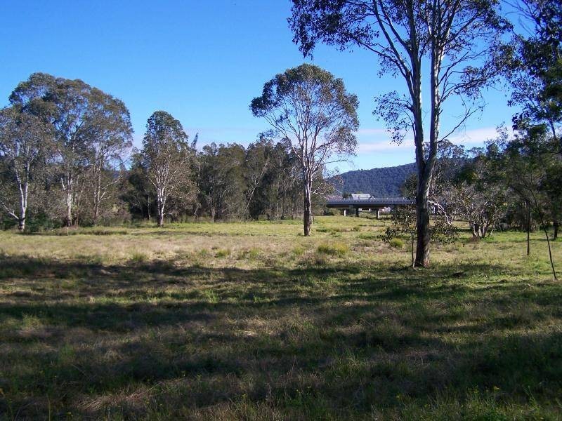 129 Wollombi Road, Millfield NSW 2325