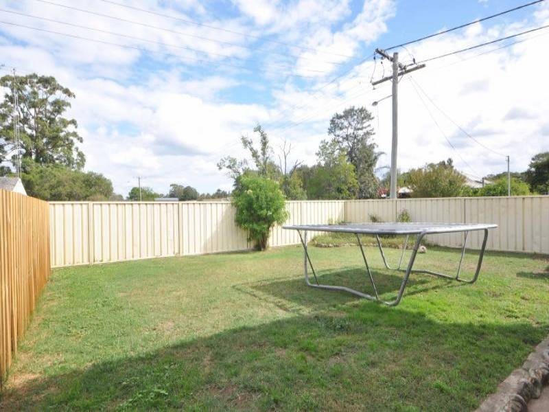 14 Lindsay Street, Cessnock NSW 2325