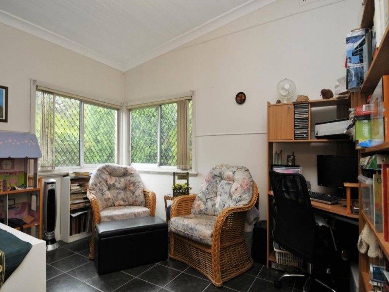 22 Government Road, Weston NSW 2326