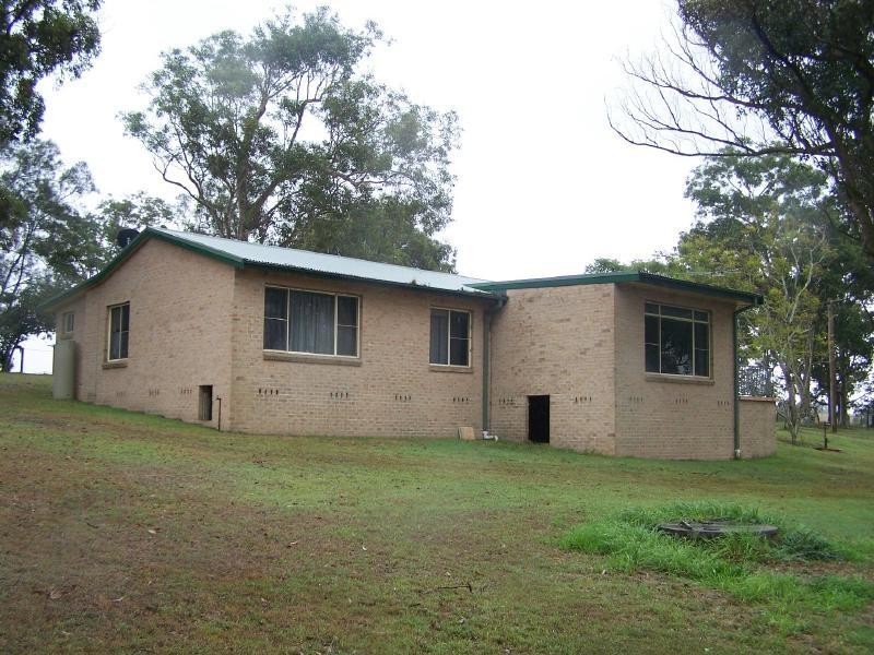 528 Main Rd, Cliftleigh NSW 2321