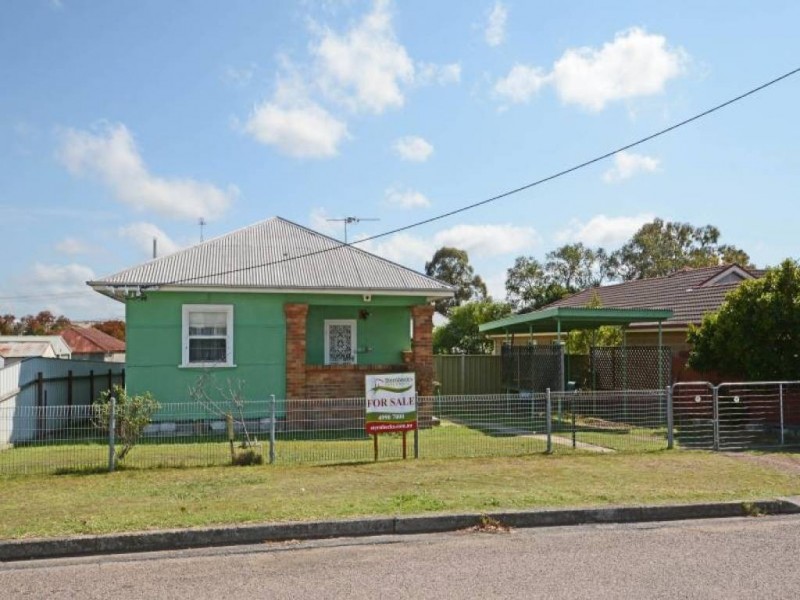 2 Edgeworth Street, Cessnock NSW 2325